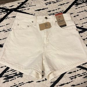 Levi’s Silver Tab Mom Shorts